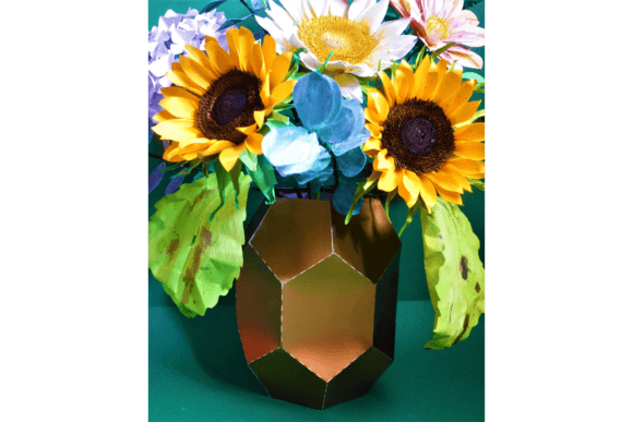 Taliyah Vase: A 3D SVG Graphic for Modern Pots and Vases Branding