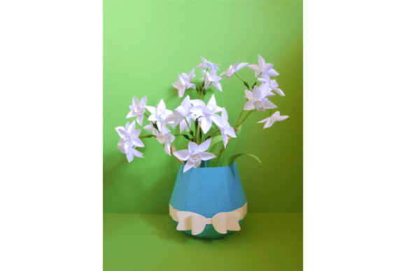 Vase with Narcissus: A 3D SVG Paper Flowers Design Asset Review